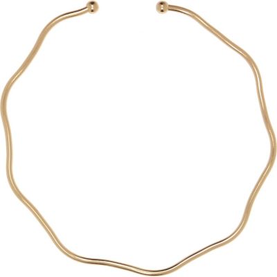Gold tone kink necklace